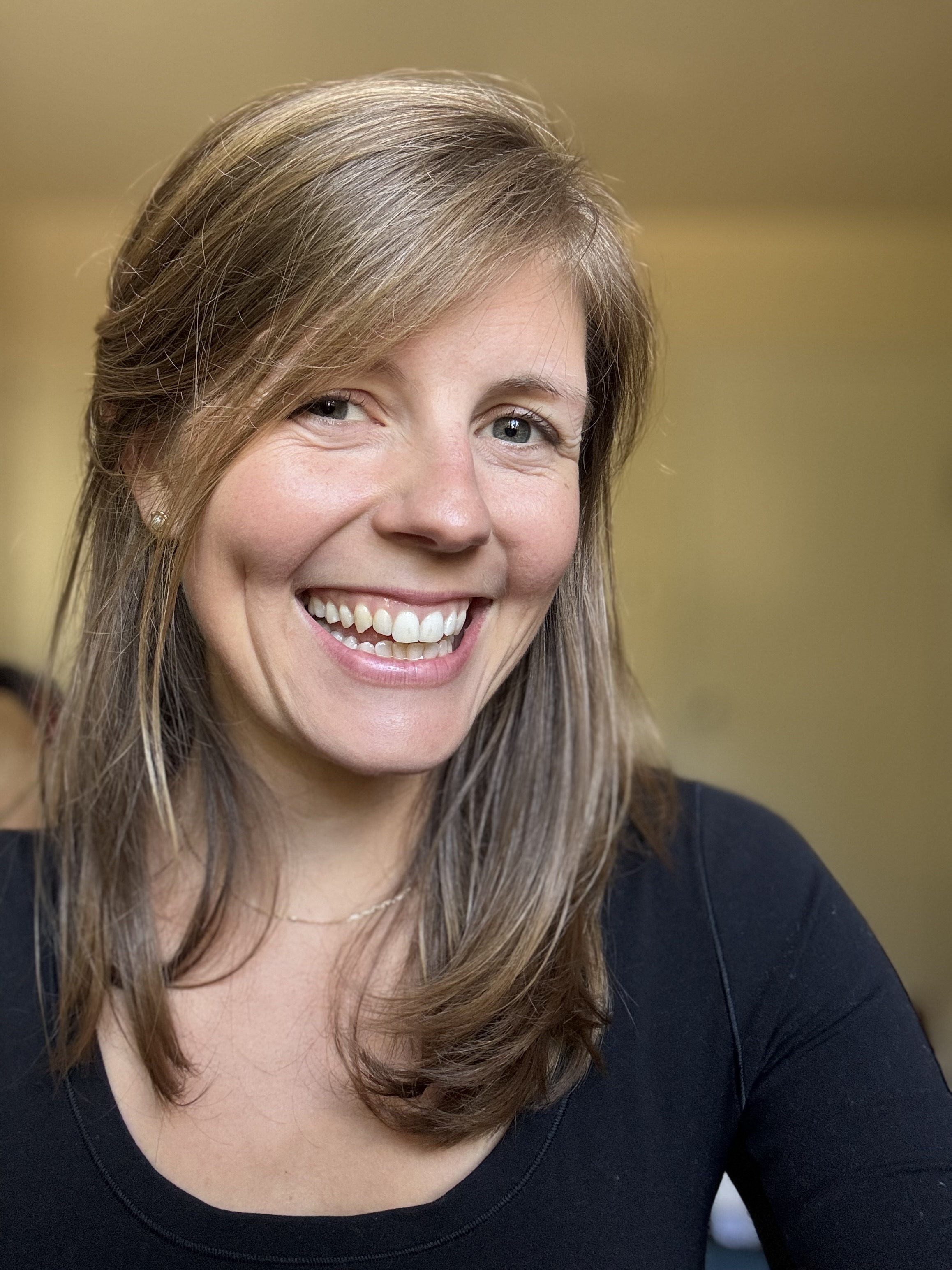 Annalisa Jackson, Somatic Dating & Relationship Coach